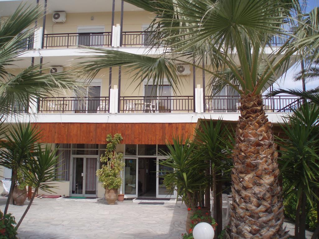 Kopsis Beach Hotel Pefkochori Eksteriør billede